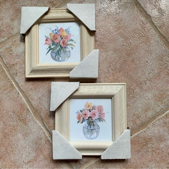 Set/2 Framed floral prints in weathered wood frames farmhouse pastel country - Picture 2 of 7
